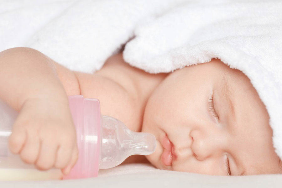 Tìm hiểu nguyên nhân và cách xử lý tình trạng dị ứng sữa ở trẻ